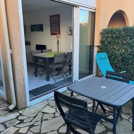 Agreable T2 Rdc Avec Parking Et Piscine Au Cap D'agde - Fr-1-749-82 * Agde