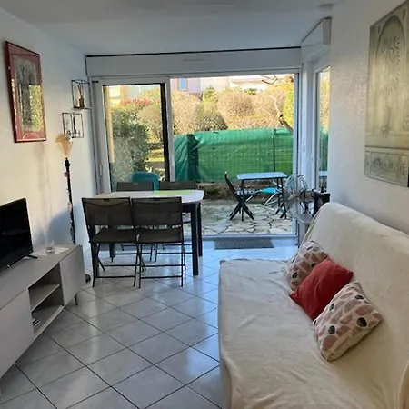 Apartman Agreable T2 Rdc Avec Parking Et Piscine Au Cap D'agde - Fr-1-749-82